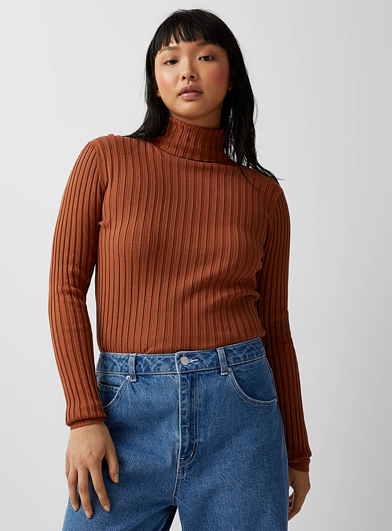 Wide ribbing turtleneck sweater | Twik | Shop Women's Turtlenecks
