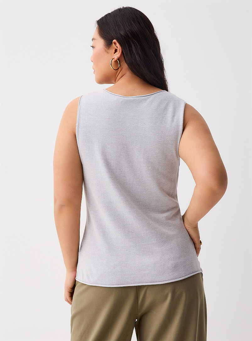 Fine knit buttoned sweater vest | Twik | Sweater Vests & Camis