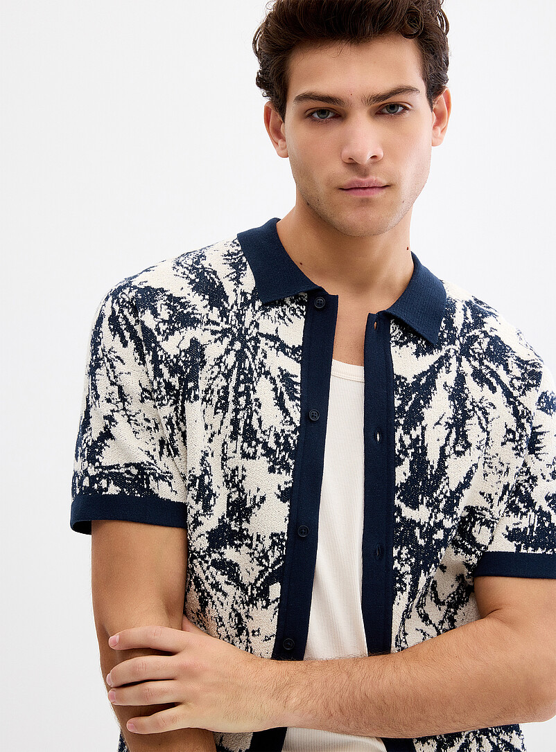 Le 31 Patterned Blue Abstract jacquard knit polo-collar cardigan for men