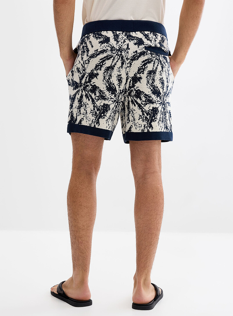 Le 31 Patterned Blue Abstract jacquard knit short <b>Inseam: 6" (15.5 cm)</b> for men