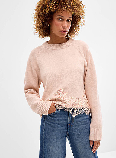 Contemporaine: Le chandail carr&eacute; bordure dentelle Vieux rose pour femme