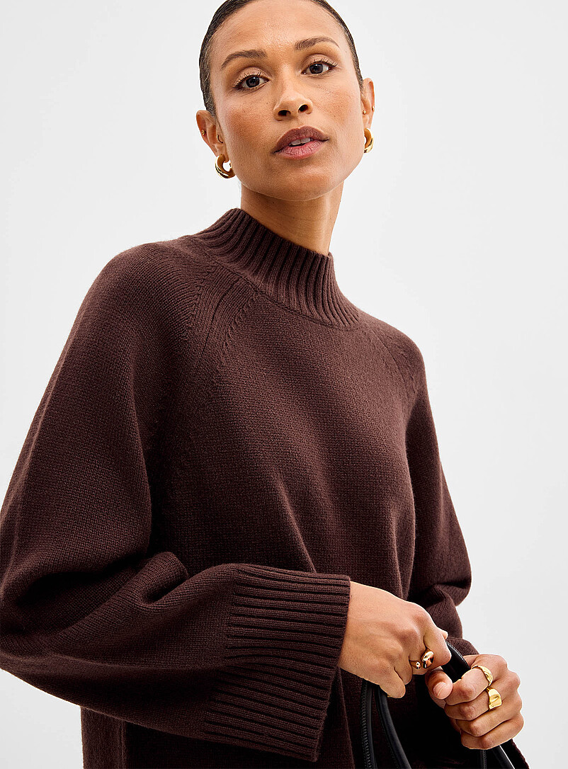 Loose mock neck knit dress | Contemporaine | Knit | Simons