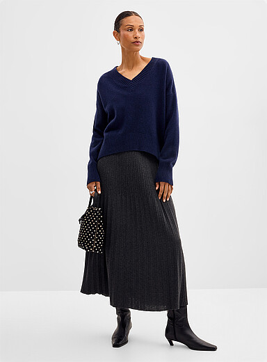 Touch of wool pleated maxi skirt