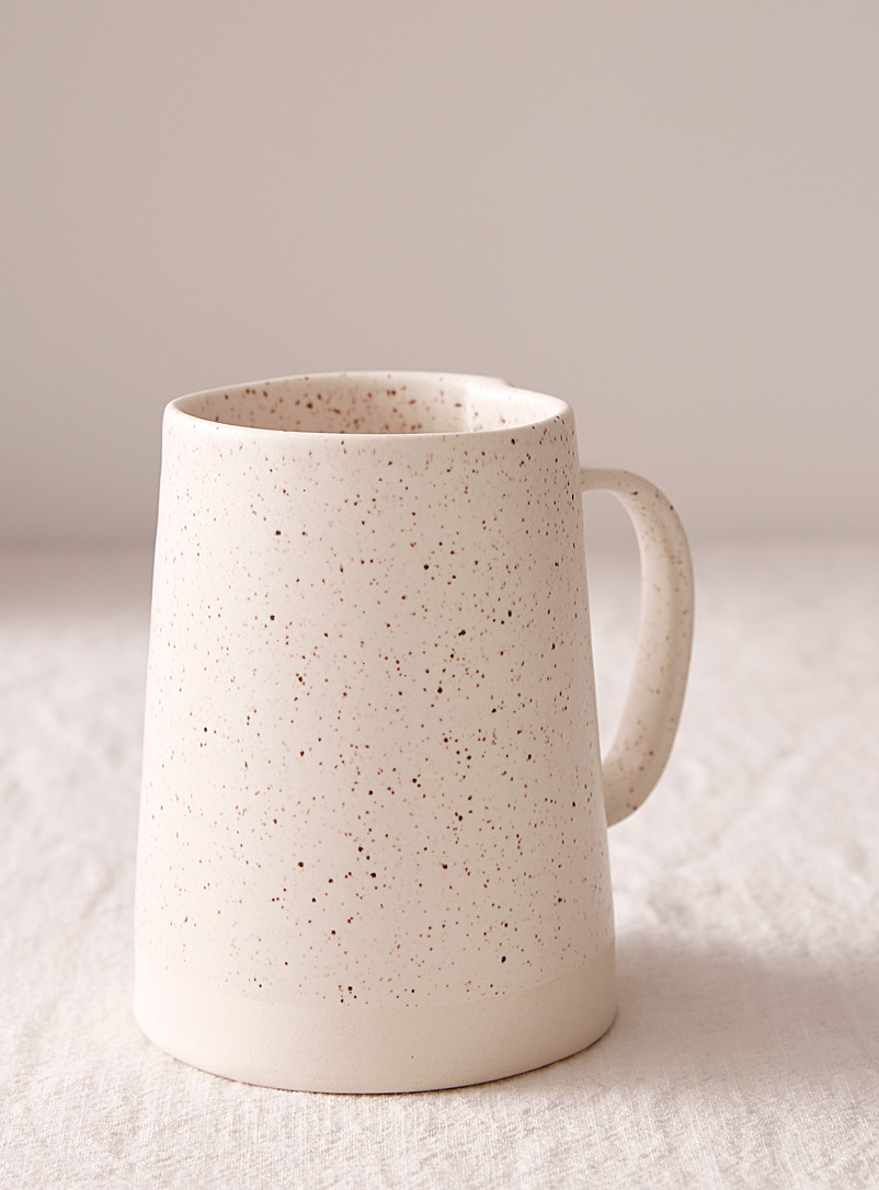 Atelier Make White Satiny porcelain beer stein