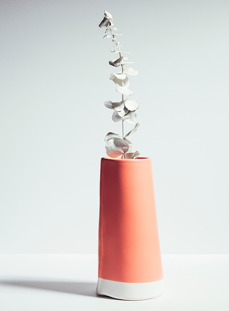 Atelier Make Pink Satiny porcelain vase 23 cm tall