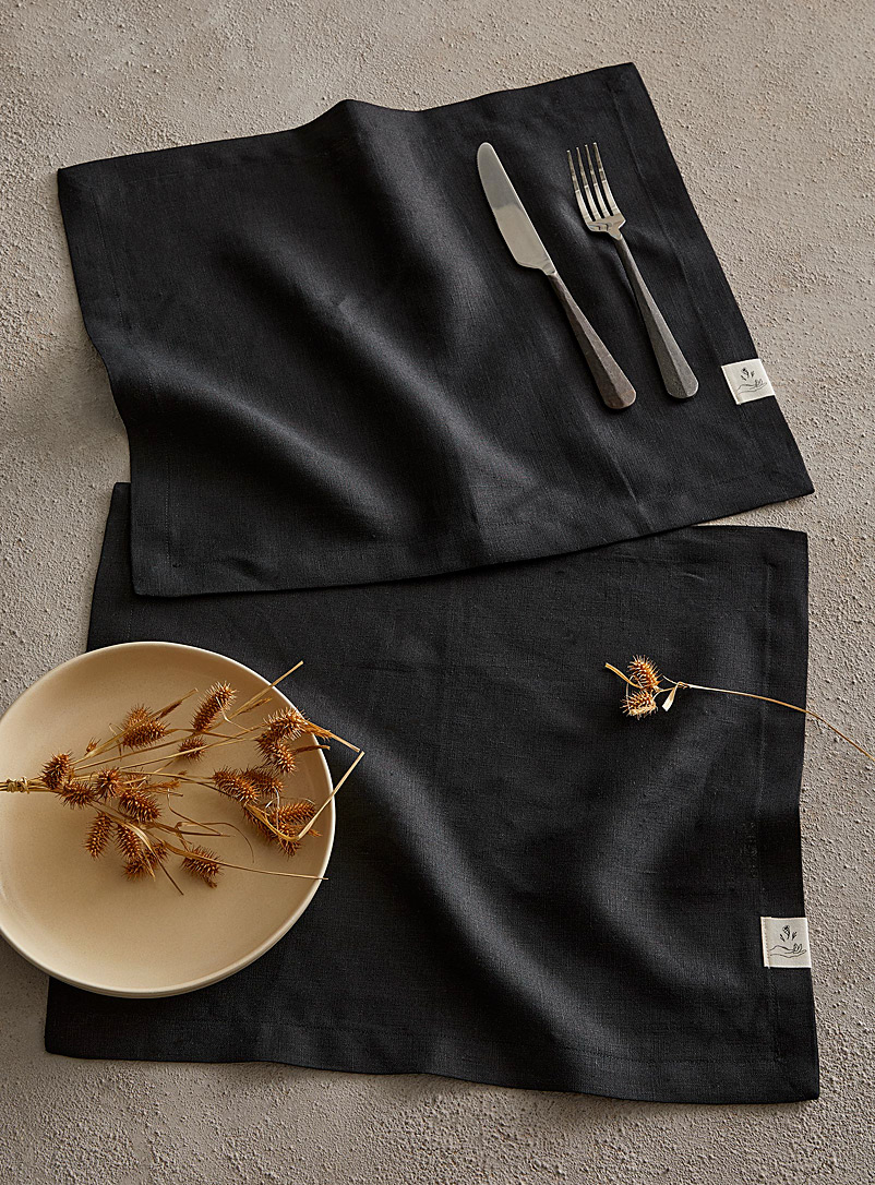 Confetti Mill Black Natural linen placemats Set of 2