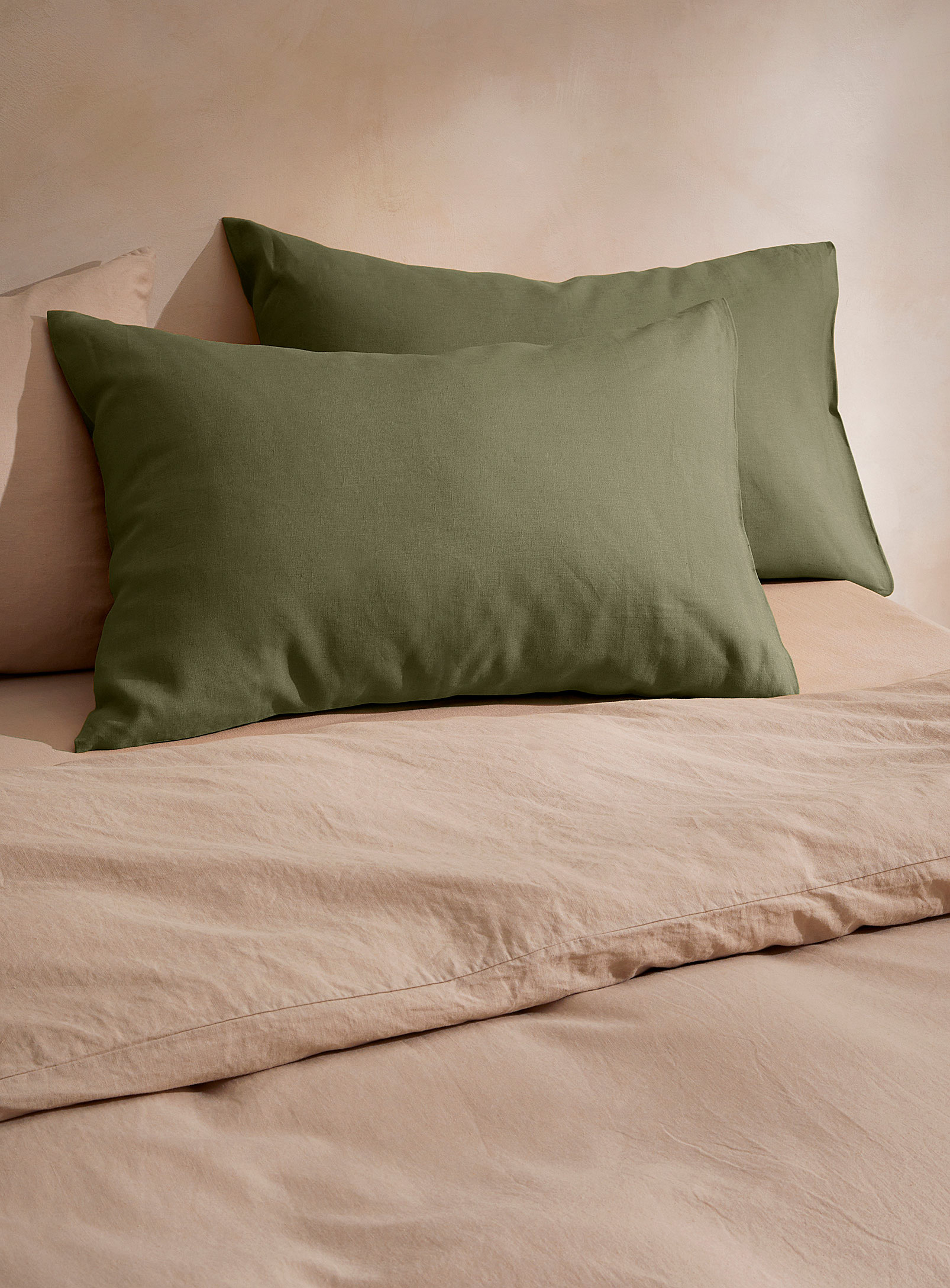 Confetti Mill Pure Linen Pillow Cases Set Of 2 In Mossy Green
