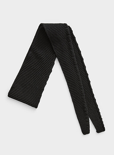 Small knit triangle scarf | Le 31 | Men's knit scarves | Simons