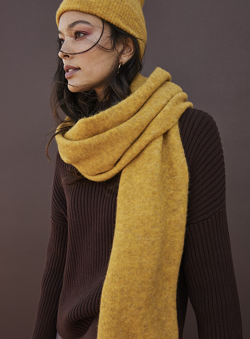 Simons Golden Yellow Solid alpaca-wool scarf for women