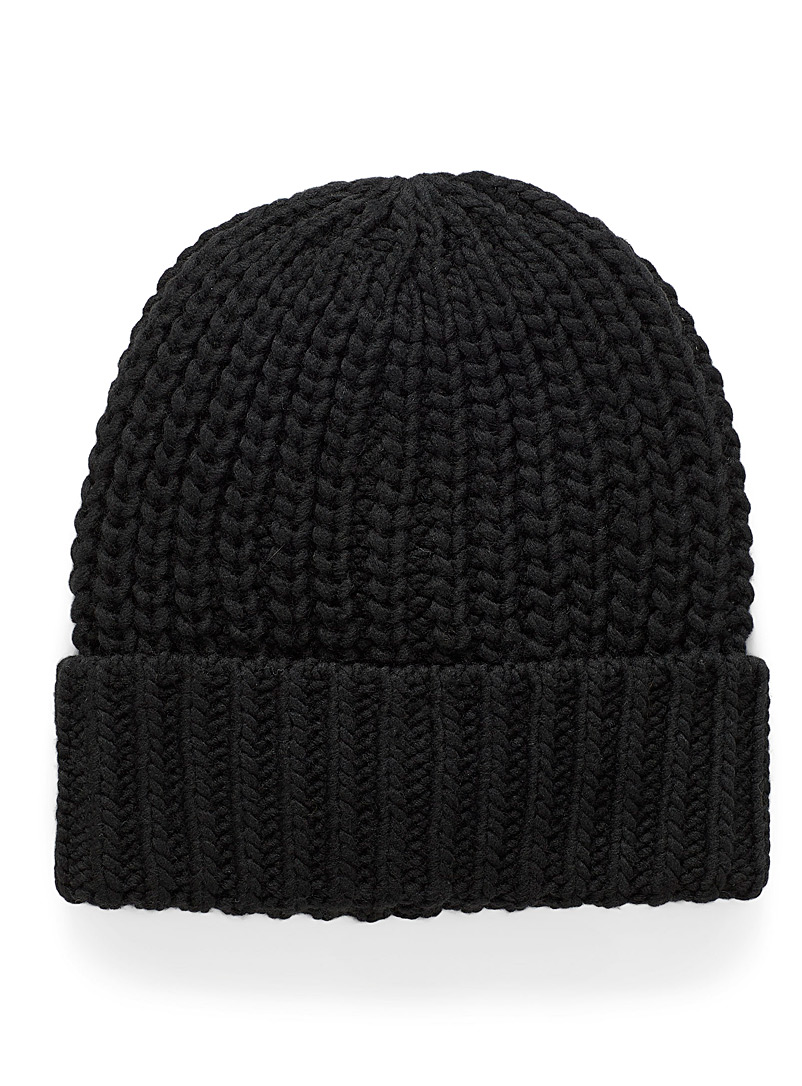 Simons Black Solid chunky-knit tuque for women