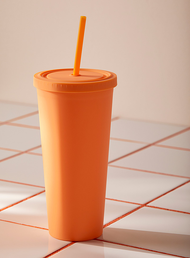 Simons Maison: Le gobelet coloré avec paille Orange