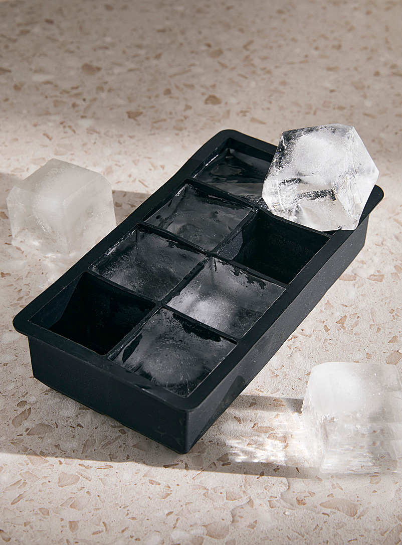 Simons Maison Black Square silicone ice cube tray
