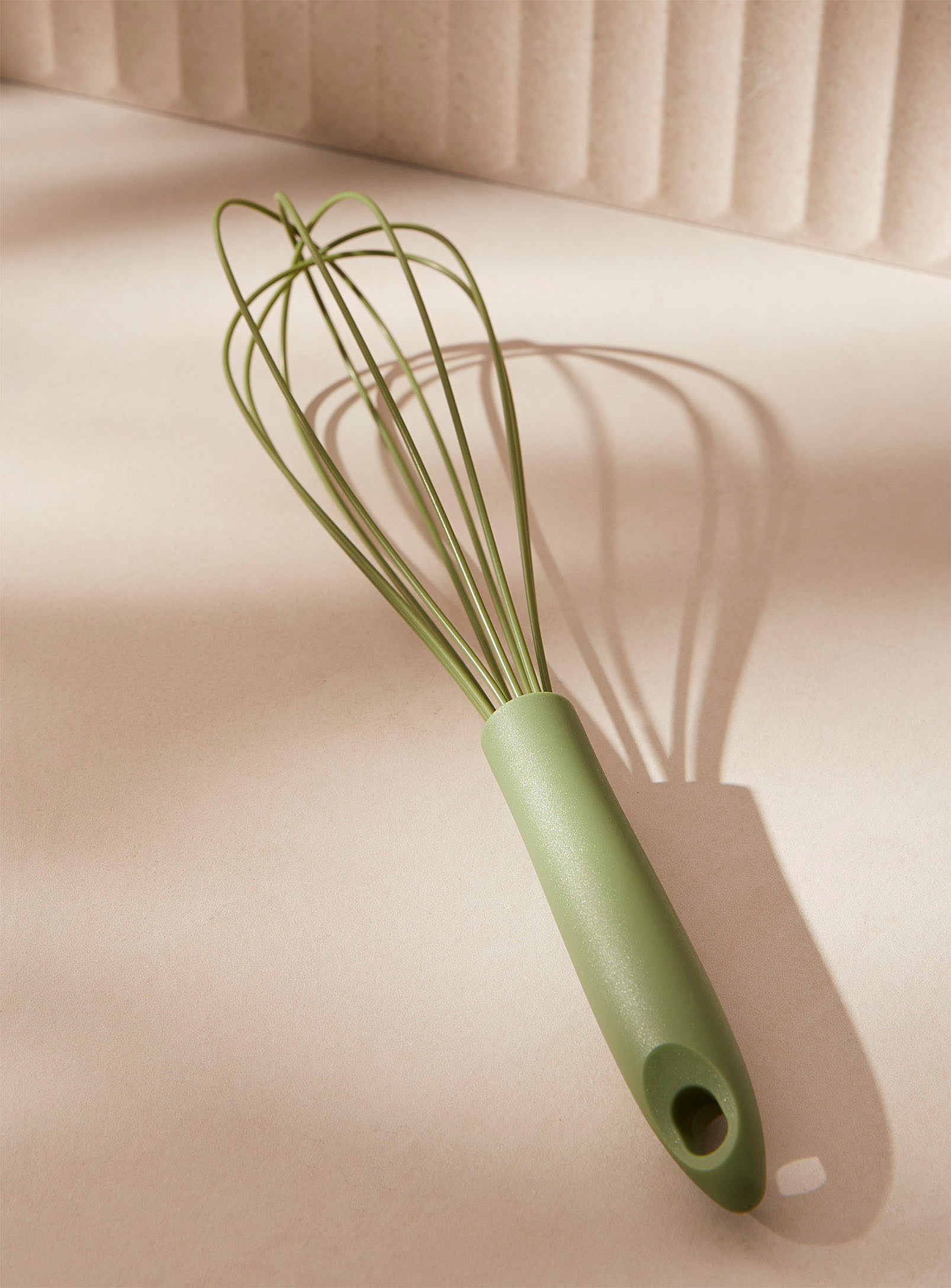 Simons Maison Silicone Kitchen Whisk In Green