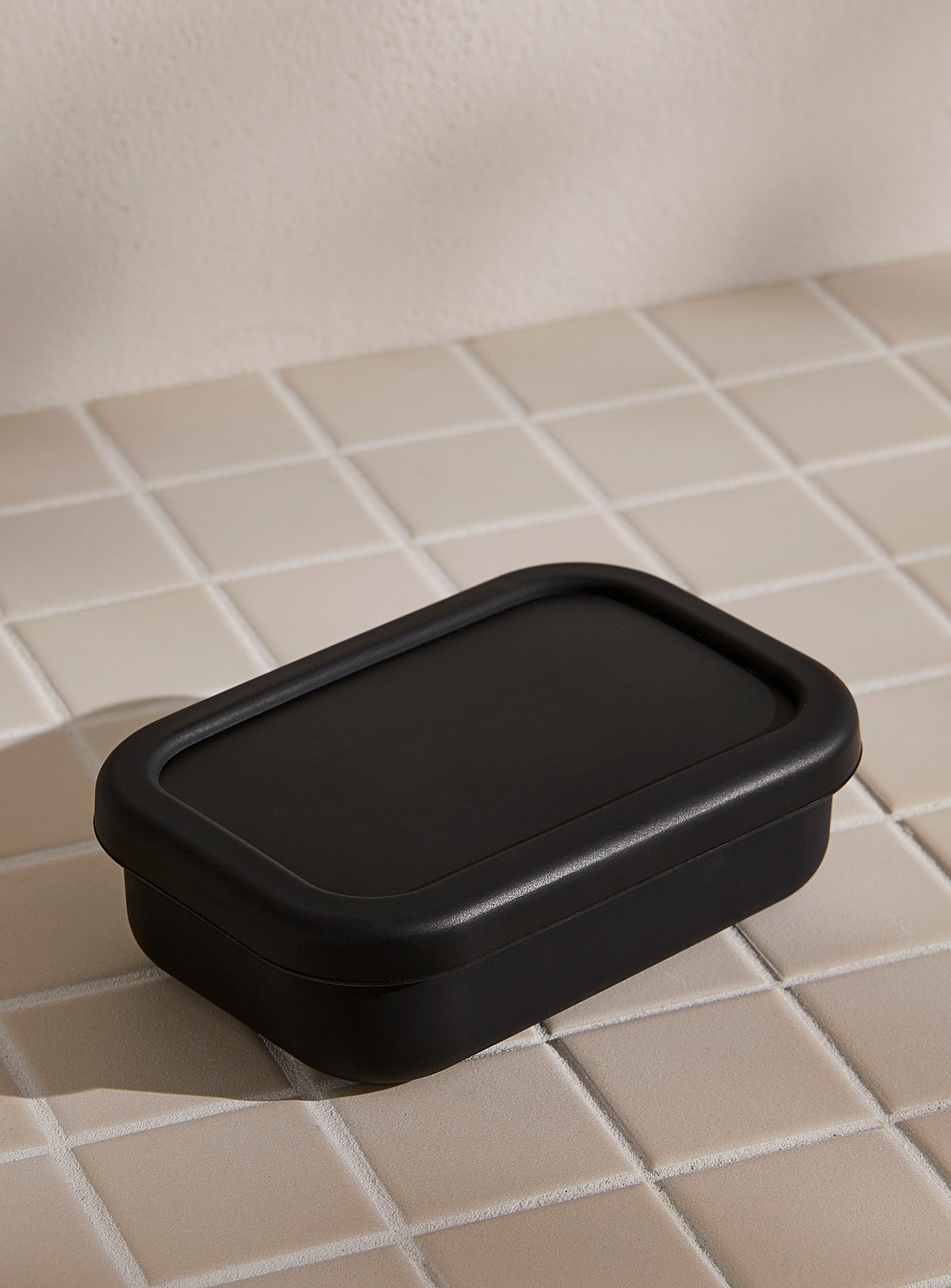 Simons Maison Small Silicone Lunch Box In Black