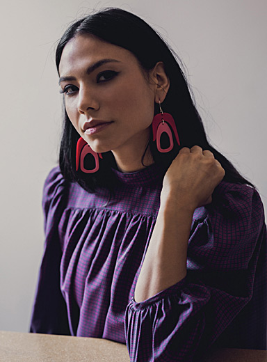 Warren Steven Scott: Les boucles d'oreilles Salish Noir