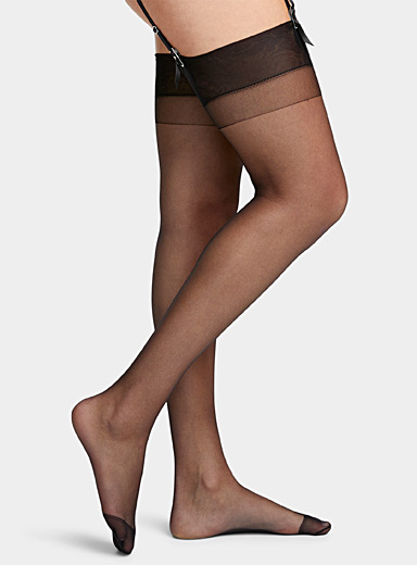 Ficheiro:Sheer tights (pantyhose) with two zone control top and