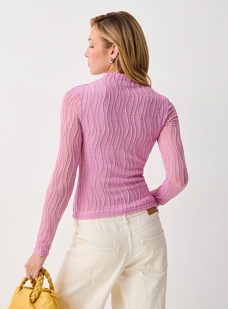 Fitted textured-wave mock-neck T-shirt | Icône | Shop Women's Long