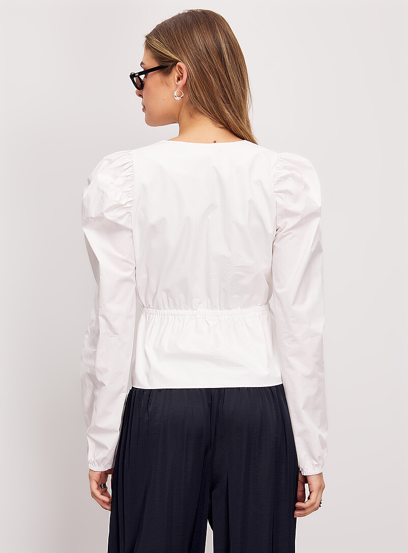 Ic&ocirc;ne White Poplin tie-waist plunging V-neck blouse for women