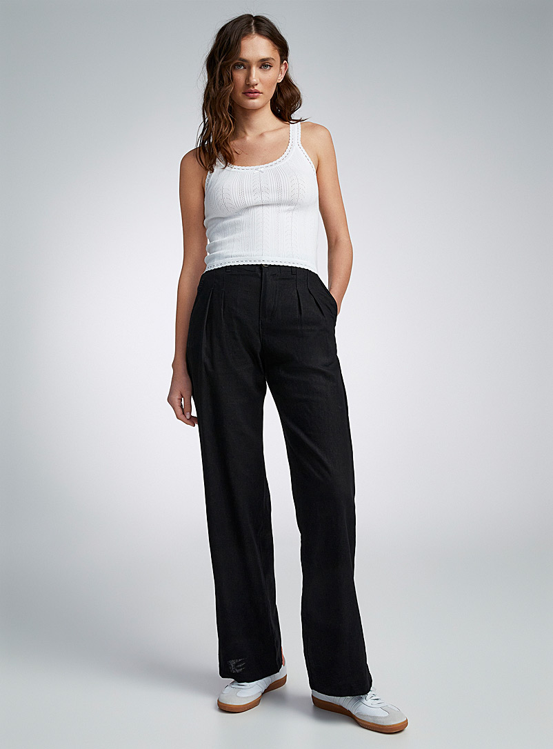 Twik: Le pantalon large lin à plis Noir pour femme