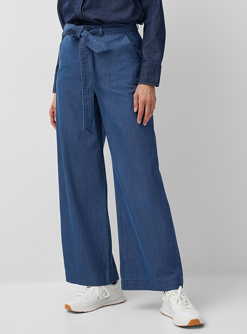 Contemporaine: Le jean large léger taille nouée Bleu moyen-ardoise pour femme