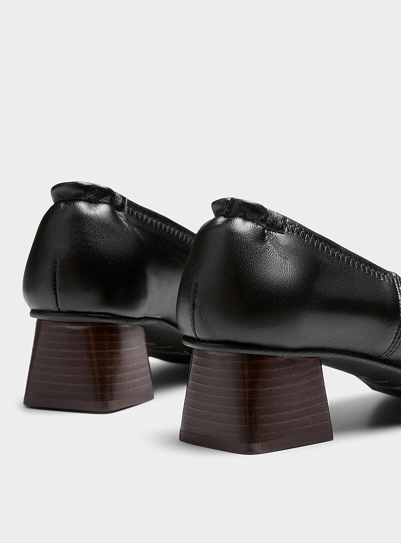Flattered Black Zac supple leather pumps Women for women