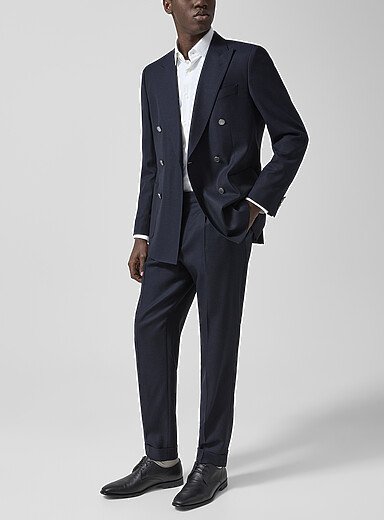 BOSS: Le pantalon fusel&eacute; textur&eacute; &agrave; revers Bleu marine - Bleu nuit pour homme