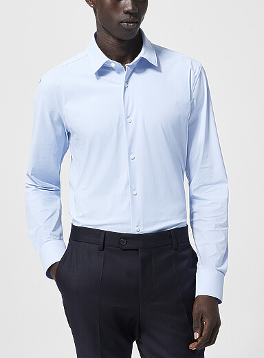 BOSS: La chemise ultraextensible Performance Bleu p&acirc;le - Bleu ciel pour homme