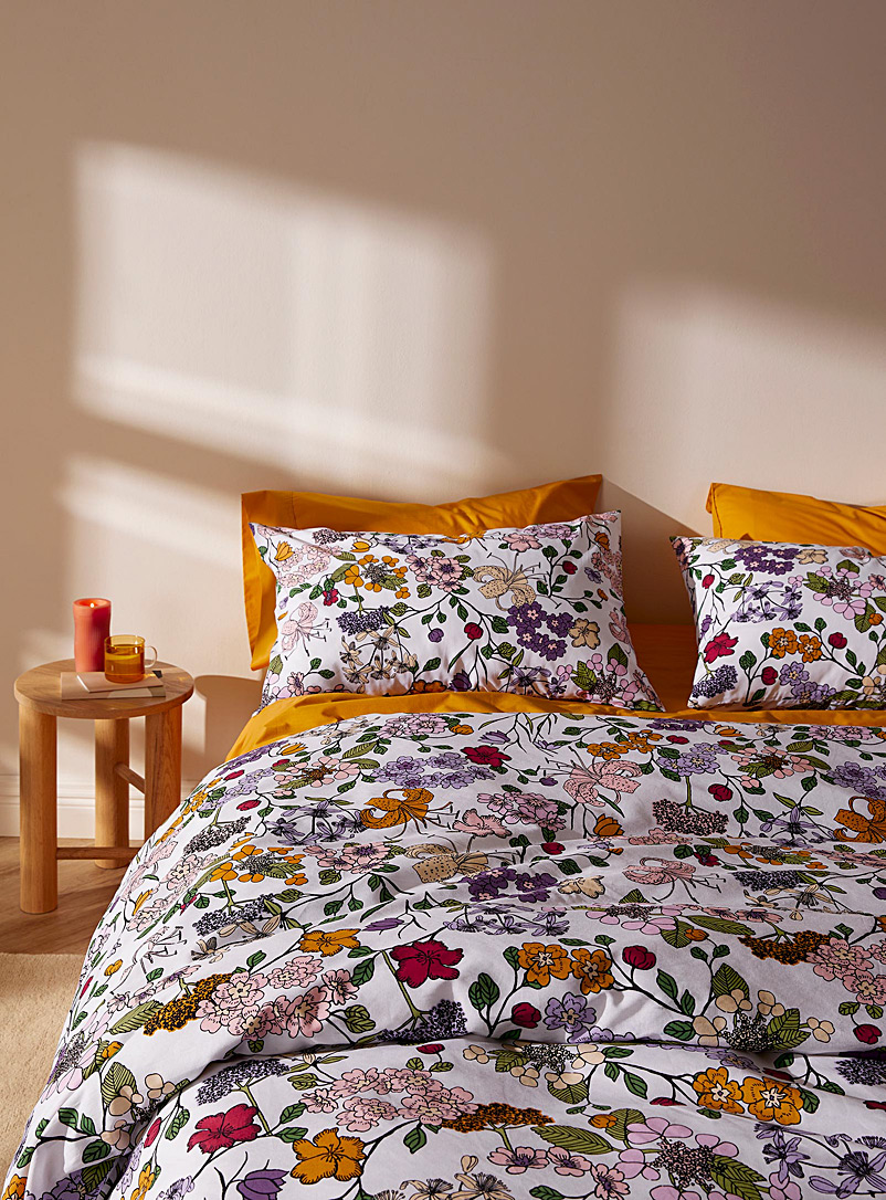 Beddinghouse Assorted Captivating flowers duvet cover set