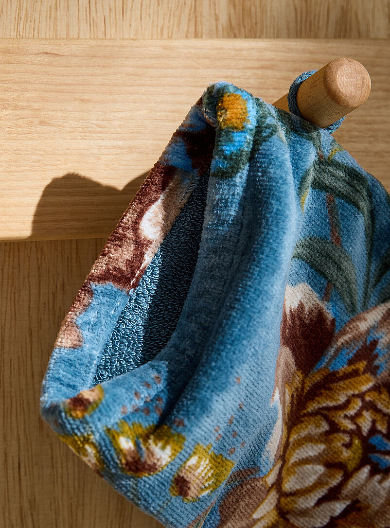 Blue floral pure cotton wash mitt product image 2