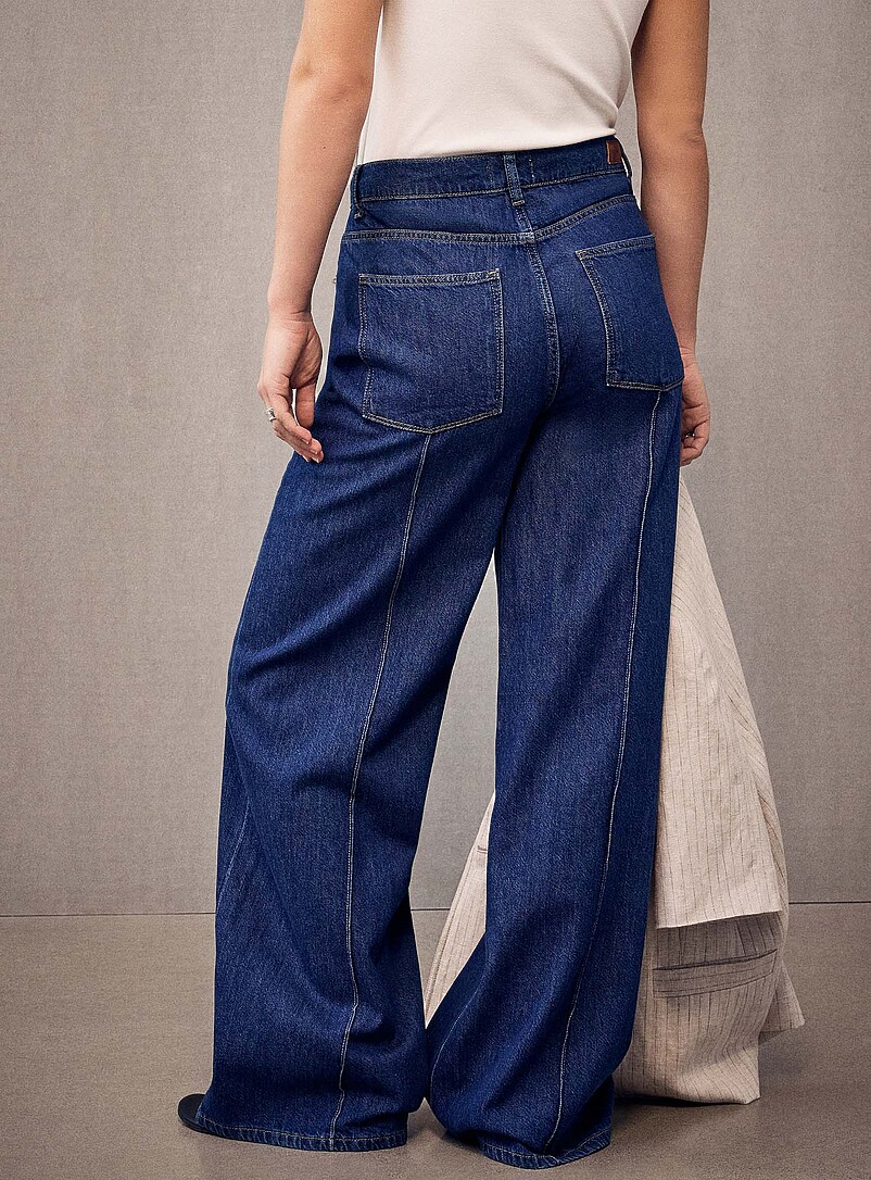 Hepburn embossed seam jean Fit: Wide leg, high rise product image 3