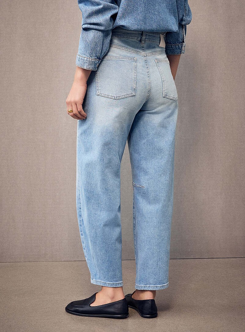 Miro balloon jean Fit: Barrel leg, high rise product image 3