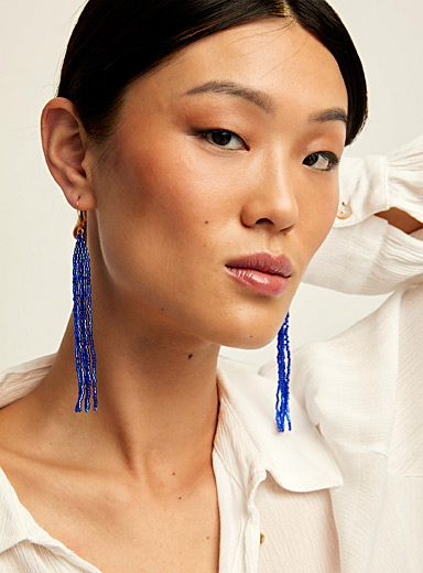 Three Sisters by Emma: Les boucles d'oreilles longues franges perl&eacute;es Noir
