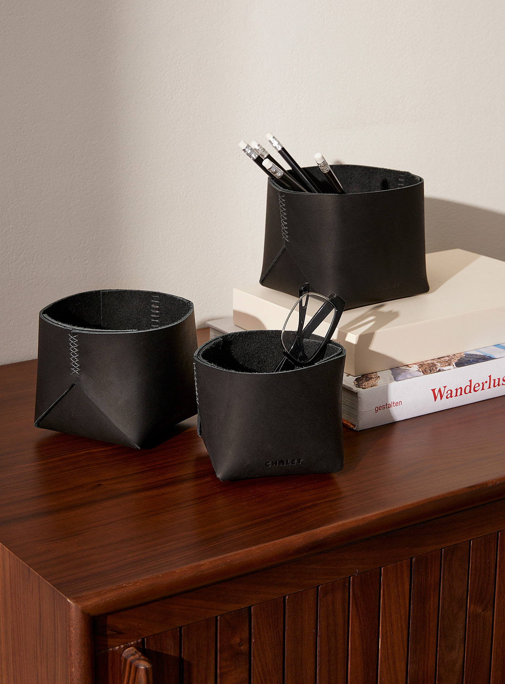 Atelier Chalet Genuine Leather Decorative Bowls Set Of 3 In Black