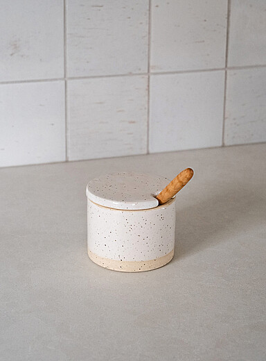 Glazed stoneware salt pinch bowl