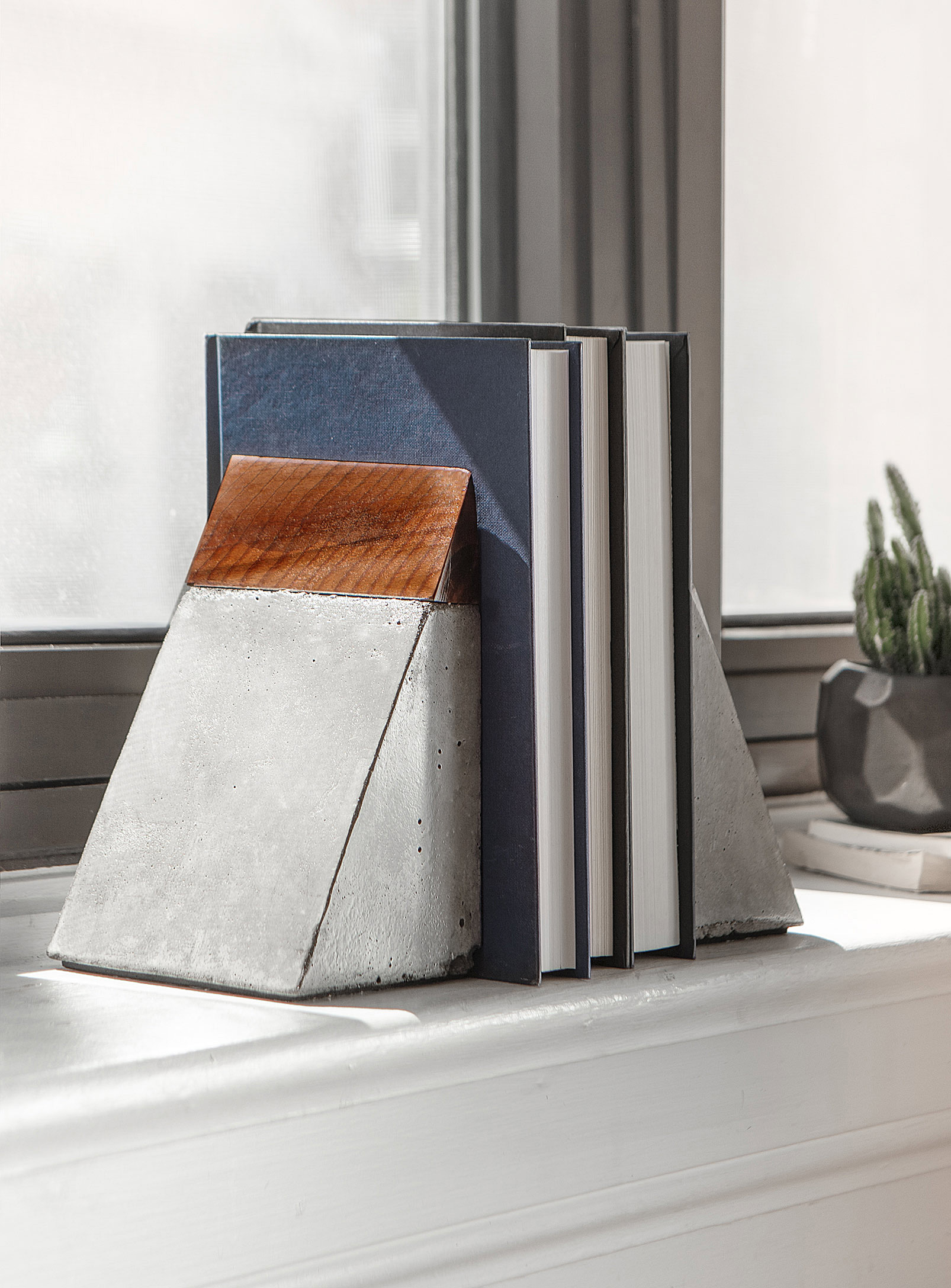 Raphaël Zweidler Santo  Johny Wood And Concrete Bookends Set Of 2 In Assorted