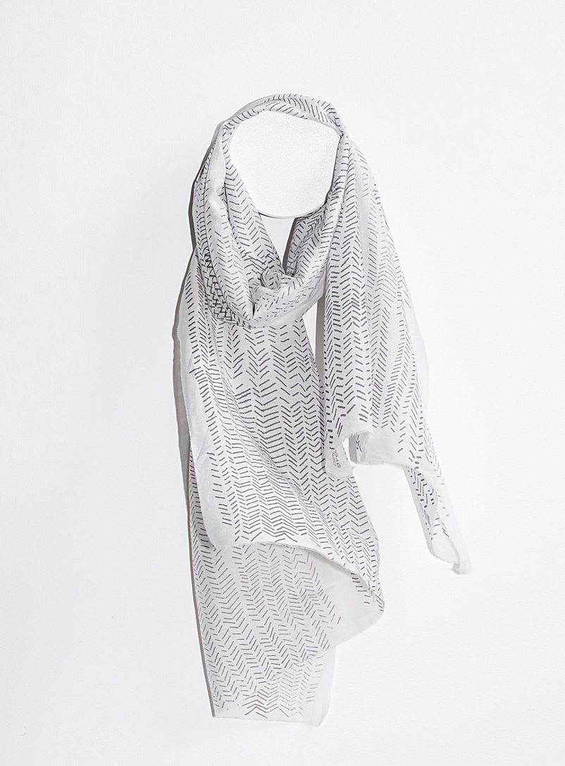 Tania Love: Le foulard Breeze chevrons 2 formats disponibles Blanc