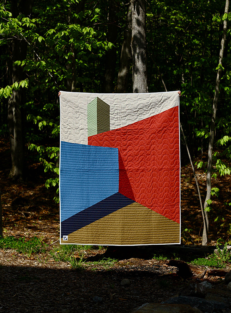 Le point visible Red Casa Barragan quilt throw Series limited to 2 copies