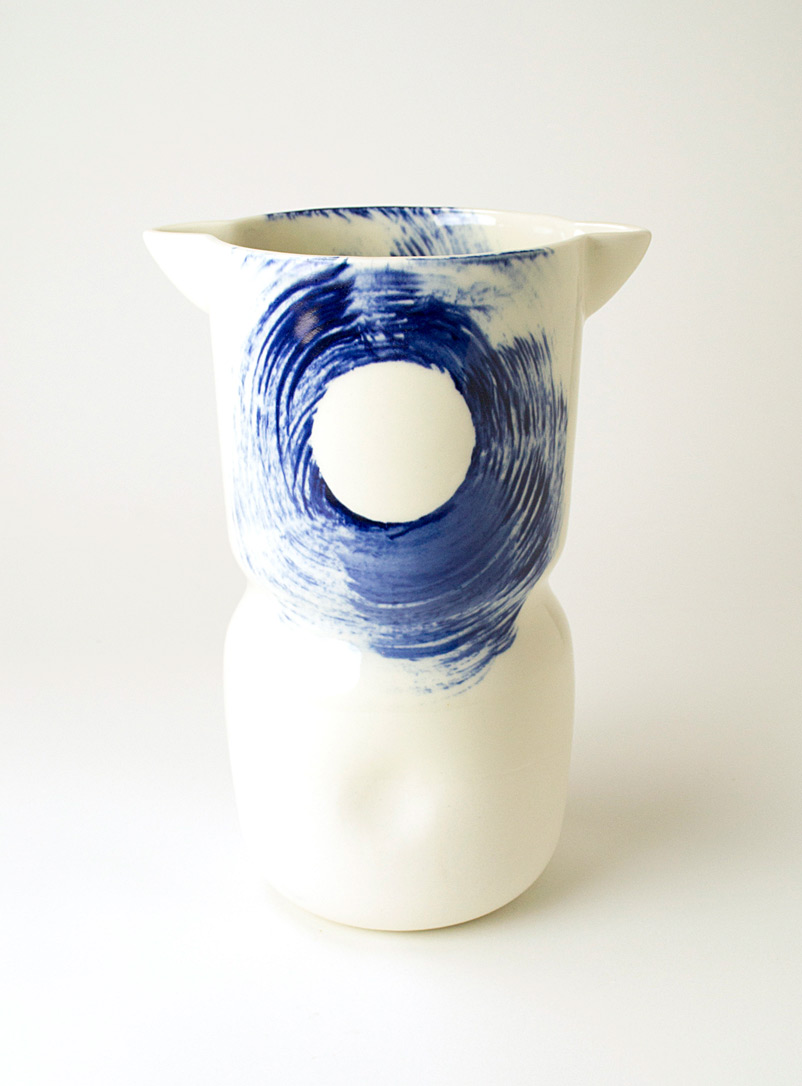 Eve m Laliberté: Le vase multifonction coup de pinceau 22 cm de hauteur Blanc assorti