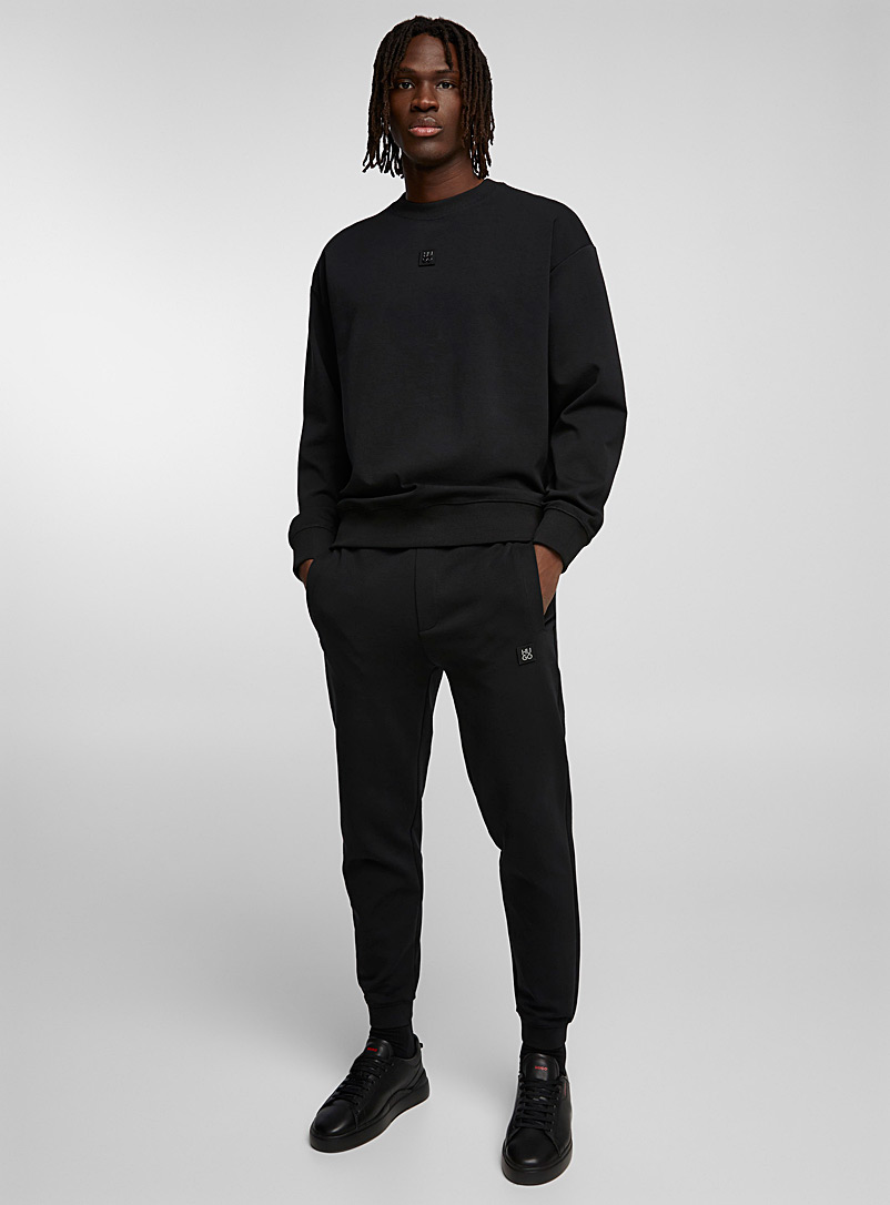 https://imagescdn.simons.ca/images/17237-24100-1-A1_2/structured-jersey-dimacs-jogger.jpg?__=4