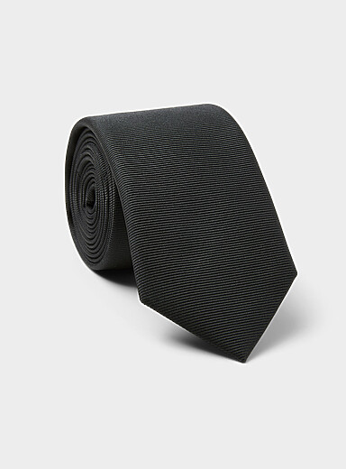Optical mini-stripe narrow tie
