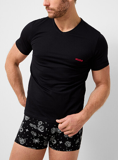 Le t-shirt sous-v&ecirc;tement logo contraste