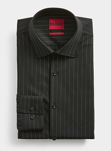 La chemise noire rayures banquier <b>Coupe ajust&eacute;e</b>