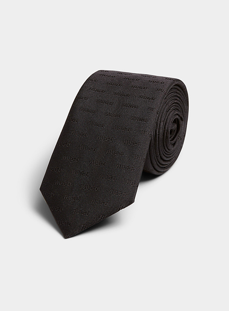 HUGO: La cravate étroite logo répété Noir pour homme