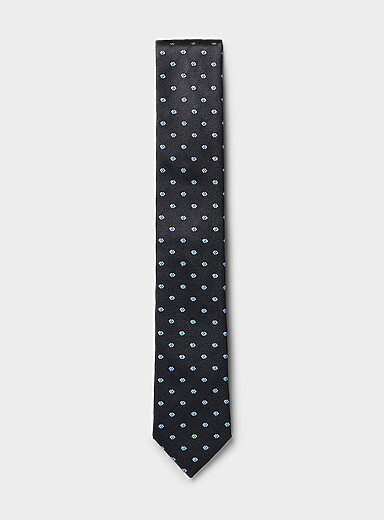 Mini-diamond tie