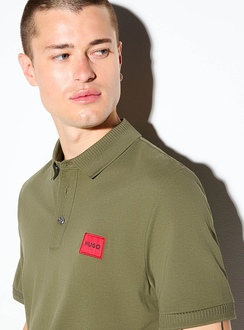 Dereso logo-emblem piqué polo product image 2