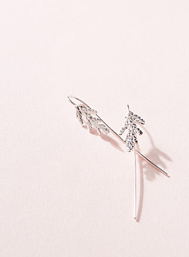 Joaillerie Amulette: Les boucles d'oreilles longues c&egrave;dre thuya Argent