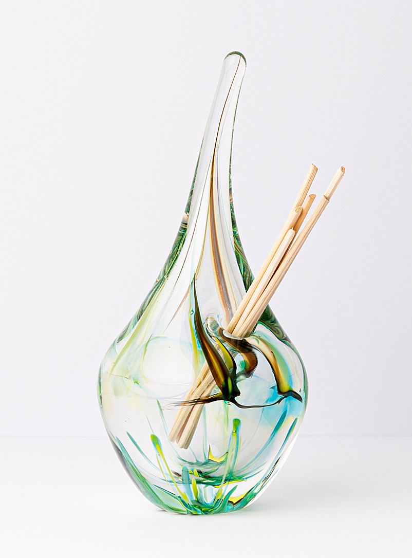 Isabelle Alepins Green Aquatic glass and reed essential oil diffuser