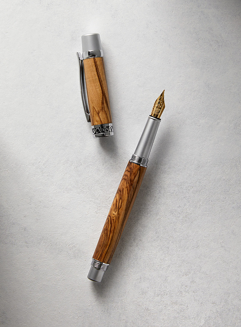 Le stylo à plume luxueux Sierra, Au tournant de l'art, Accessoires  utilitaires, Fabrique 1840