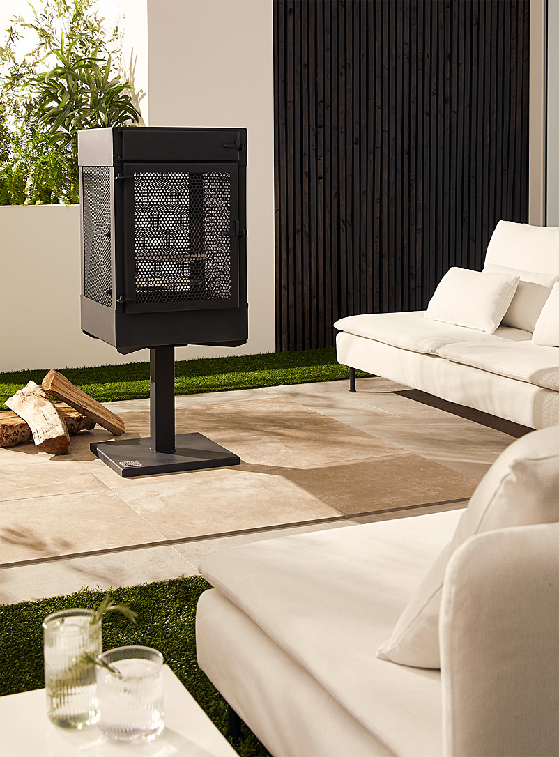 Simons Maison Black Matte black heating and cooking fireplace