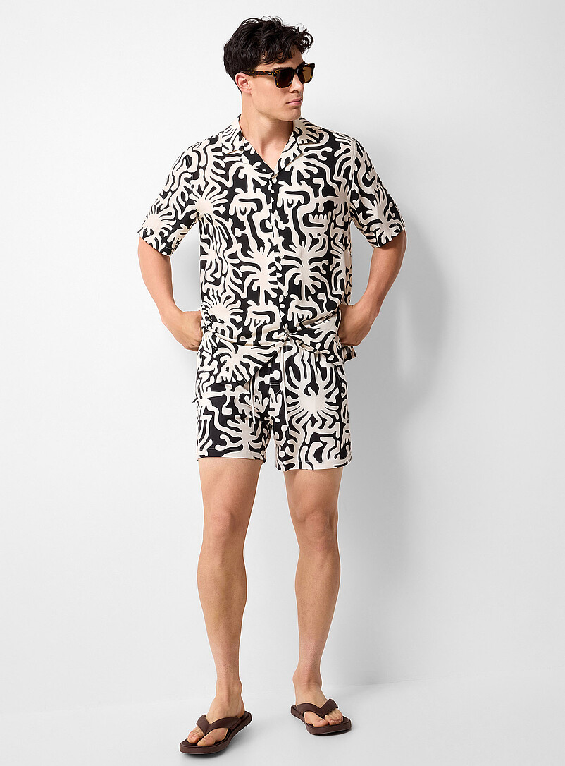 Loefy fluid abstraction camp shirt product image (primary)